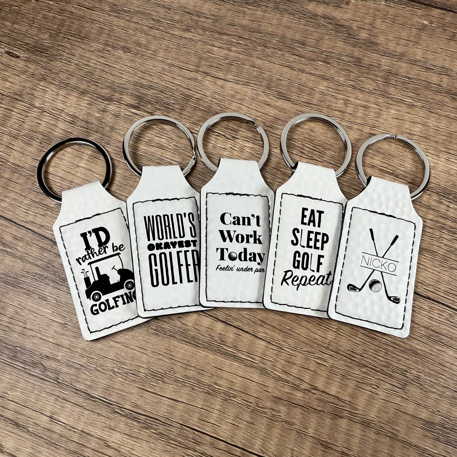 Premium Golf Keychain – Custom Engraved Leatherette®