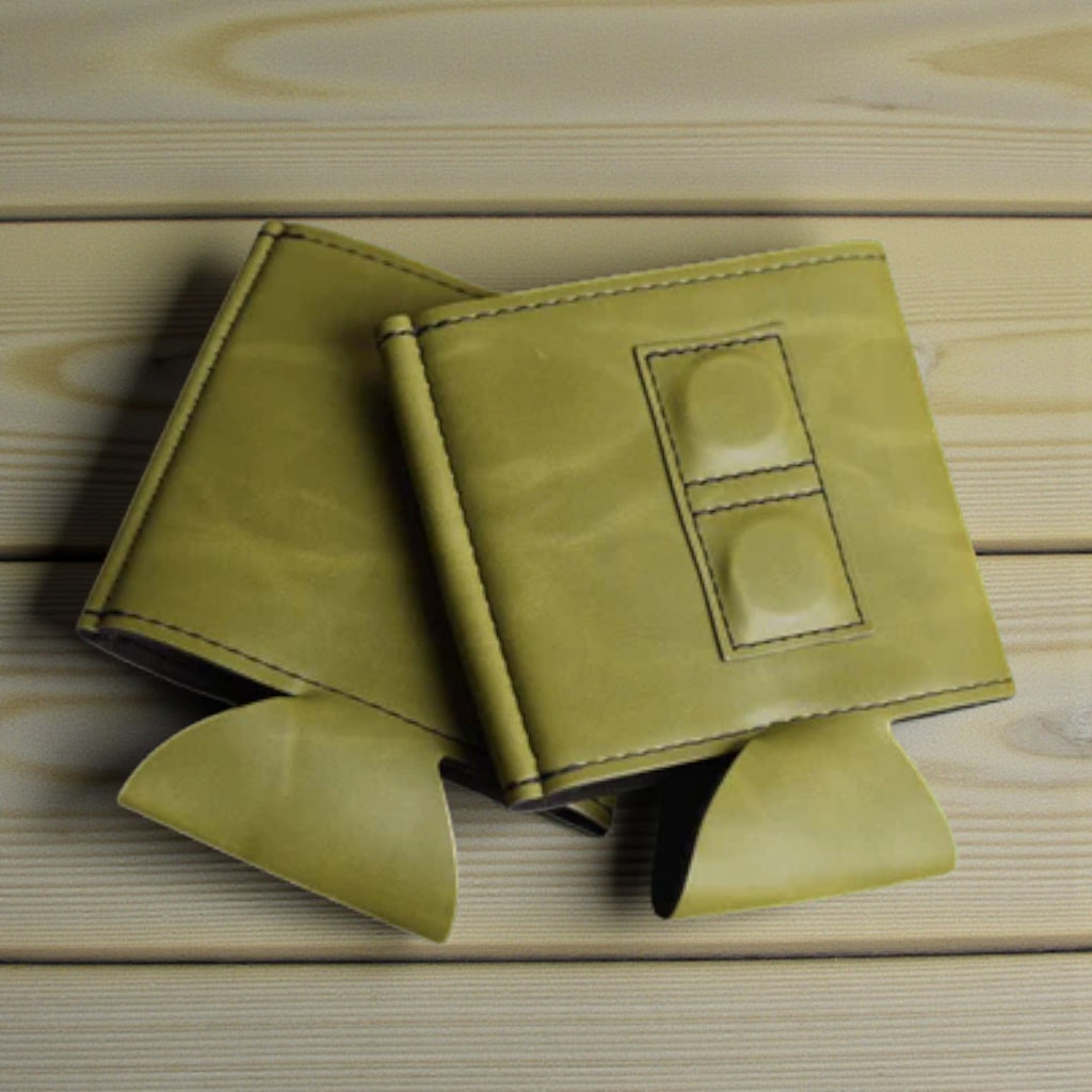 Magnetic Leatherette Can Duster