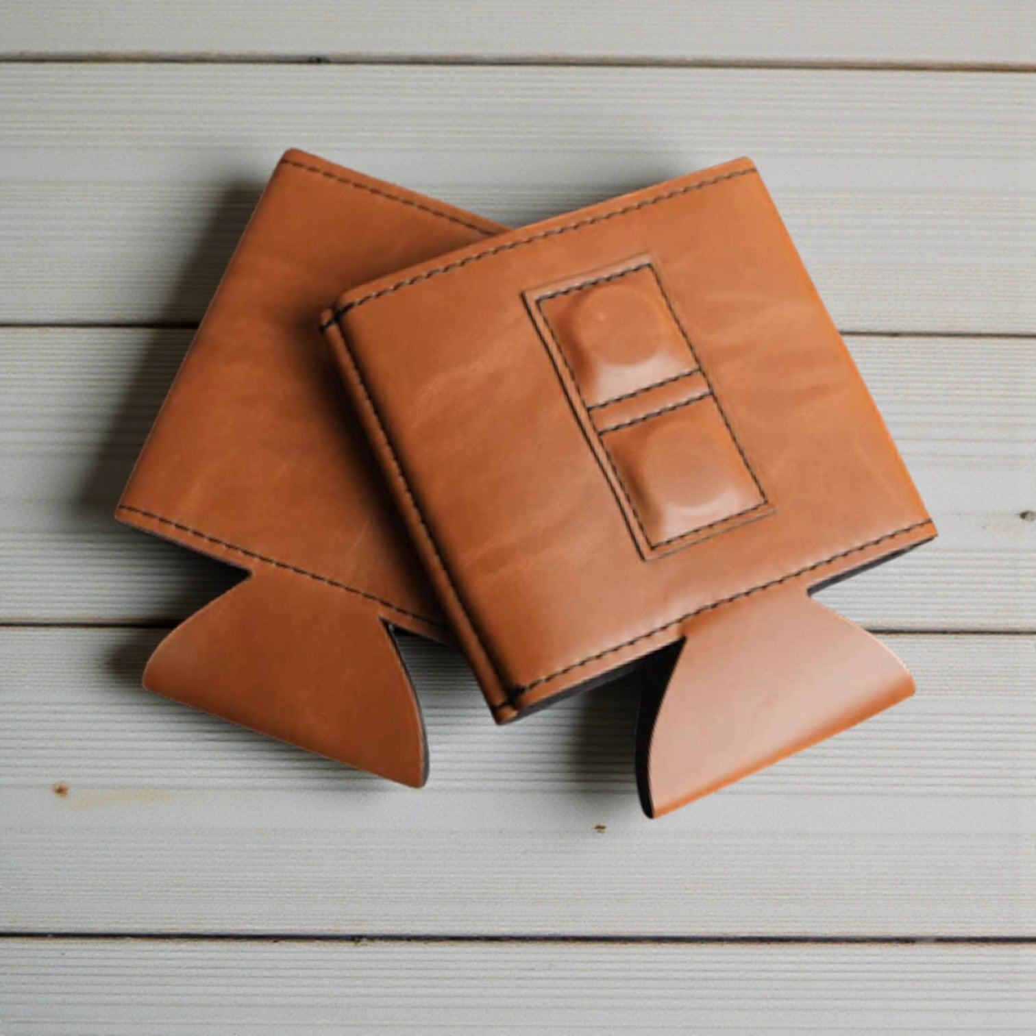 Magnetic Leatherette Can Duster