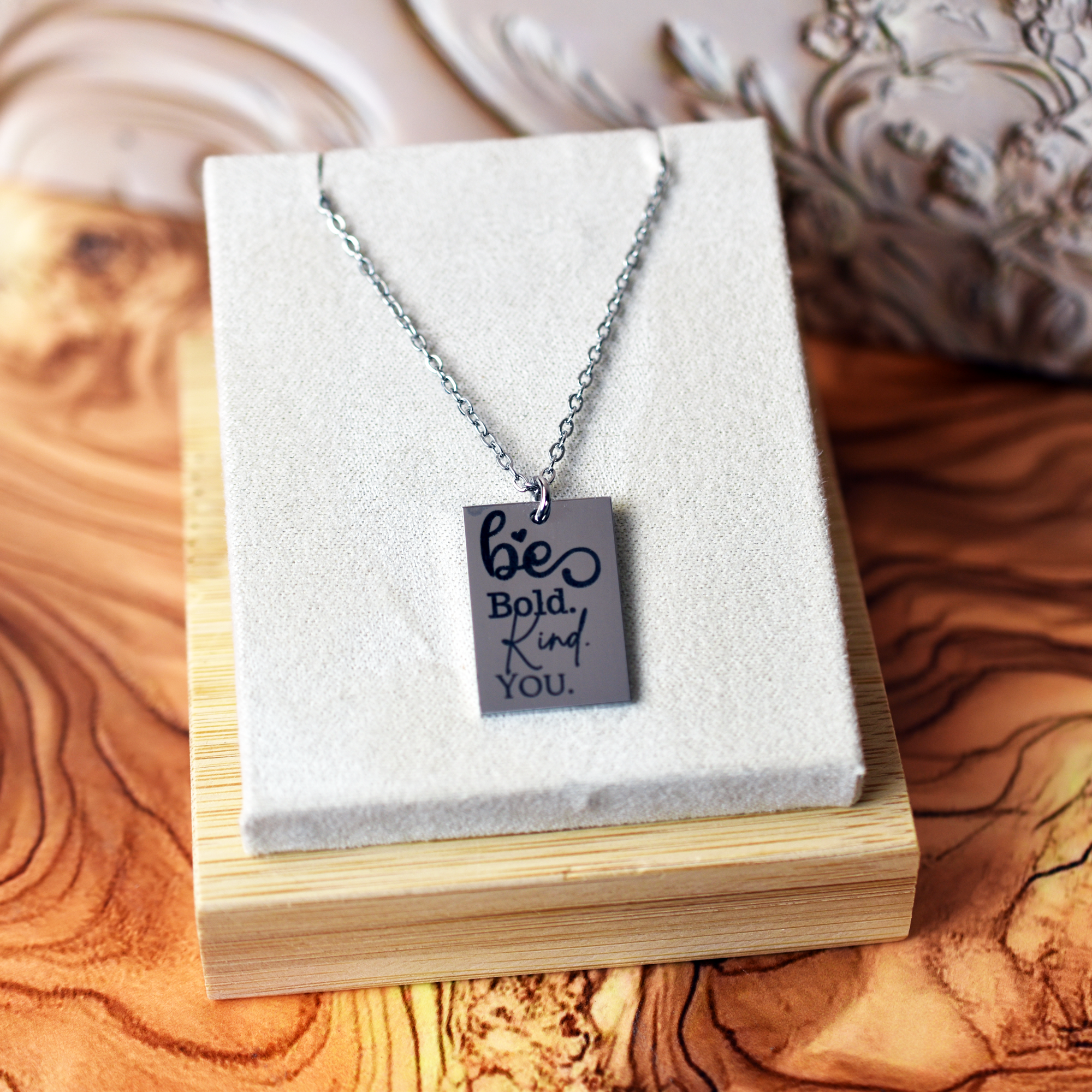 engraved necklace
