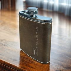 Personalized Leatherette Flask – Custom Monogram or Full Name Engraving